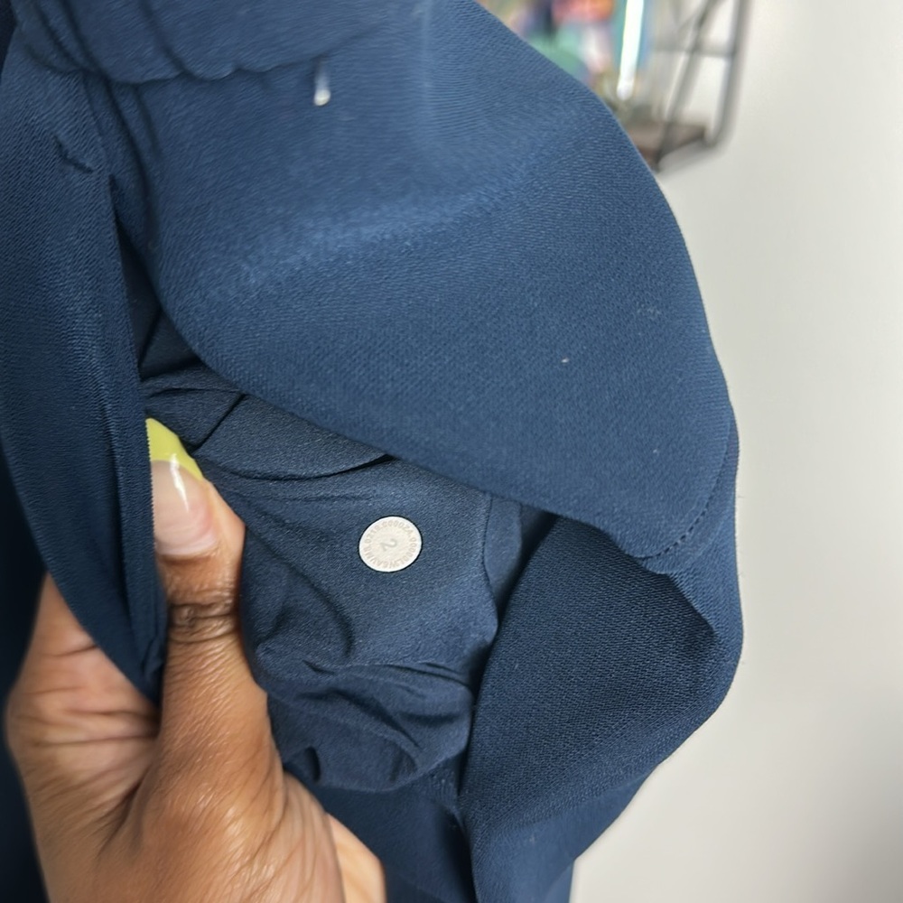 Lululemon on the fly navy blue pants women’s size 2 - Picture 10 of 10